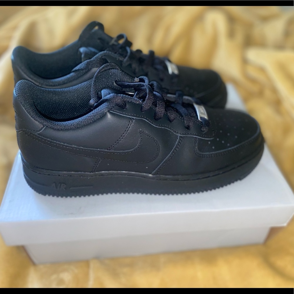 Black Air Force 1